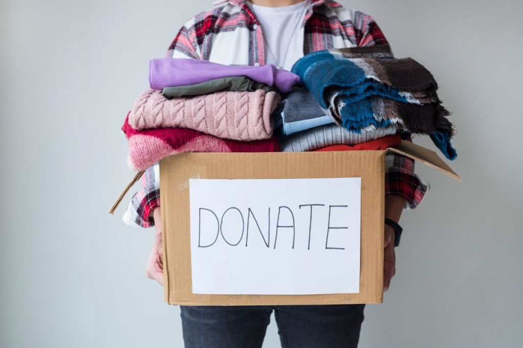 Where Can You Donate Old Clothes in Florida?