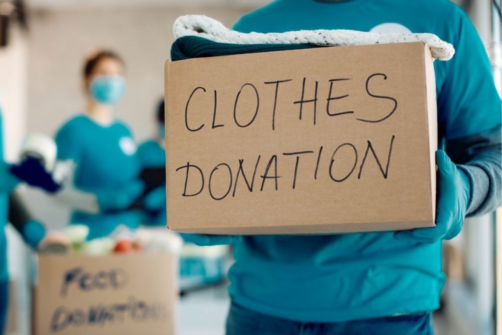 9 Best Places to Donate Clothes for the Homeless